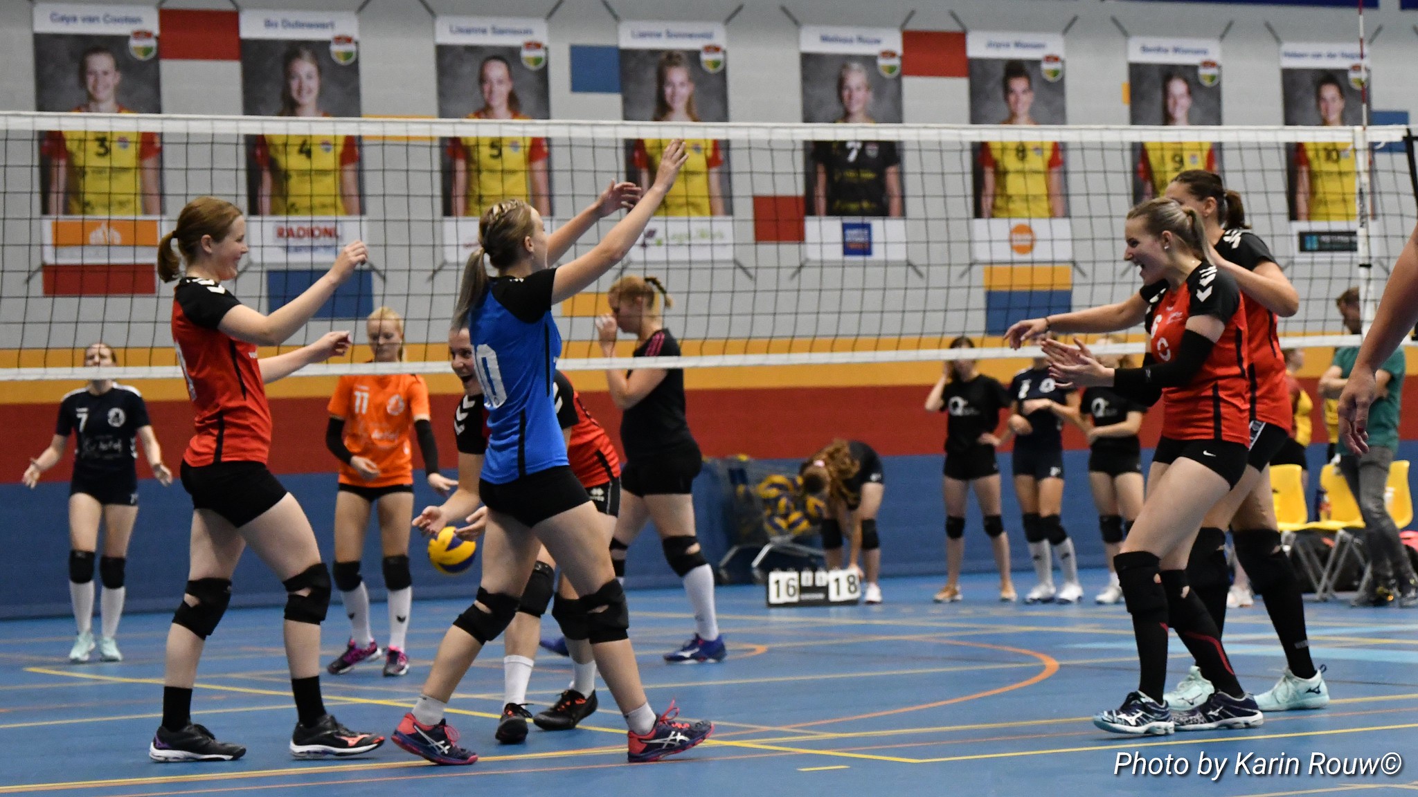 Halve finale beker Dames 1
